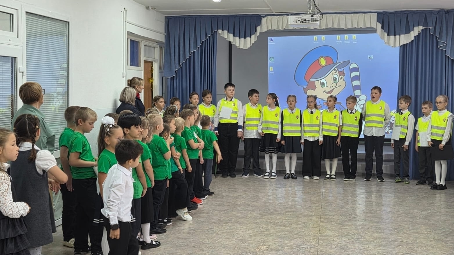 ЮИД открыл мероприятие  - 